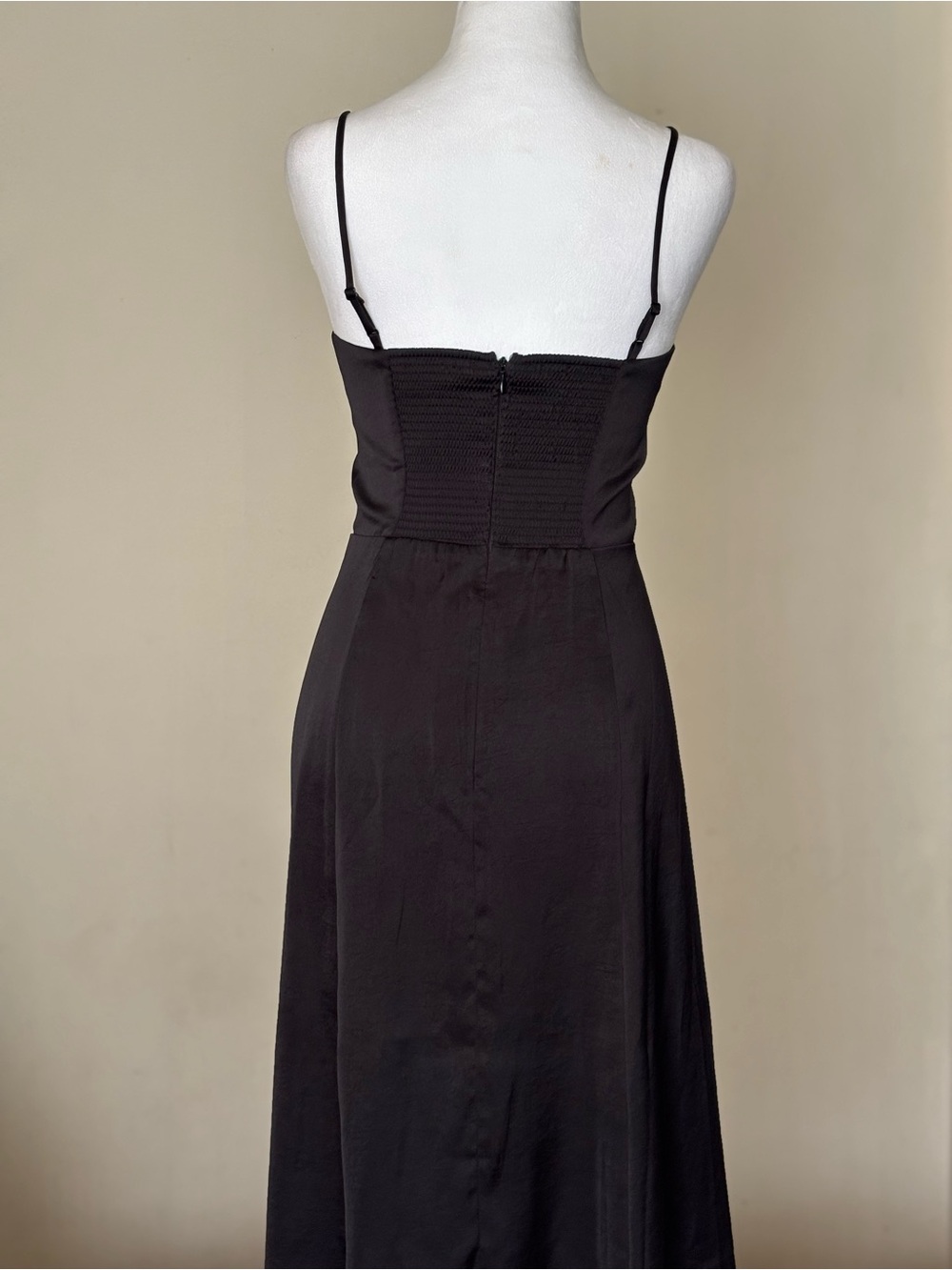 Aritzia Wilfred Black Satin Midi Dress Size 2 - Picture 4 of 14